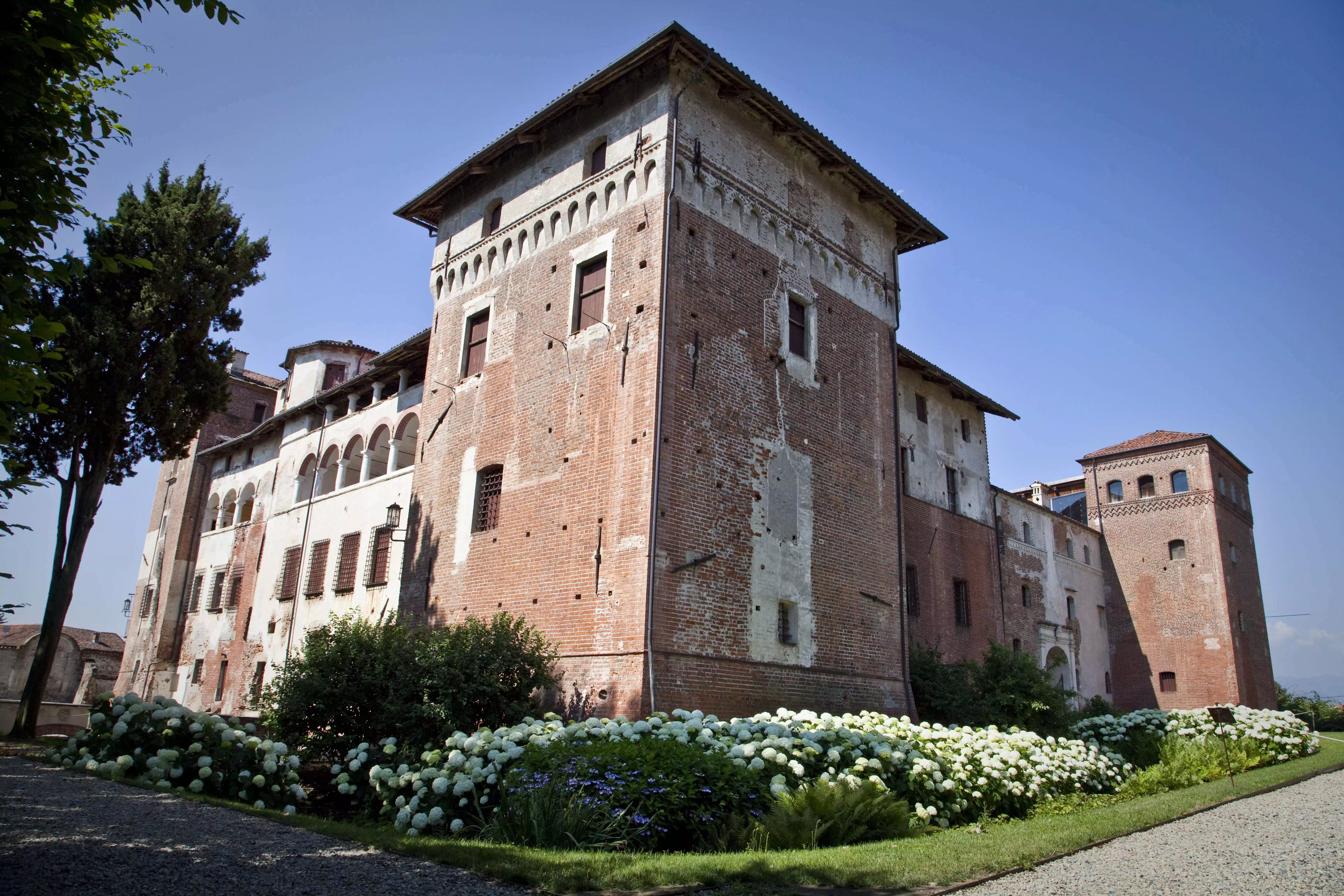 Castelli